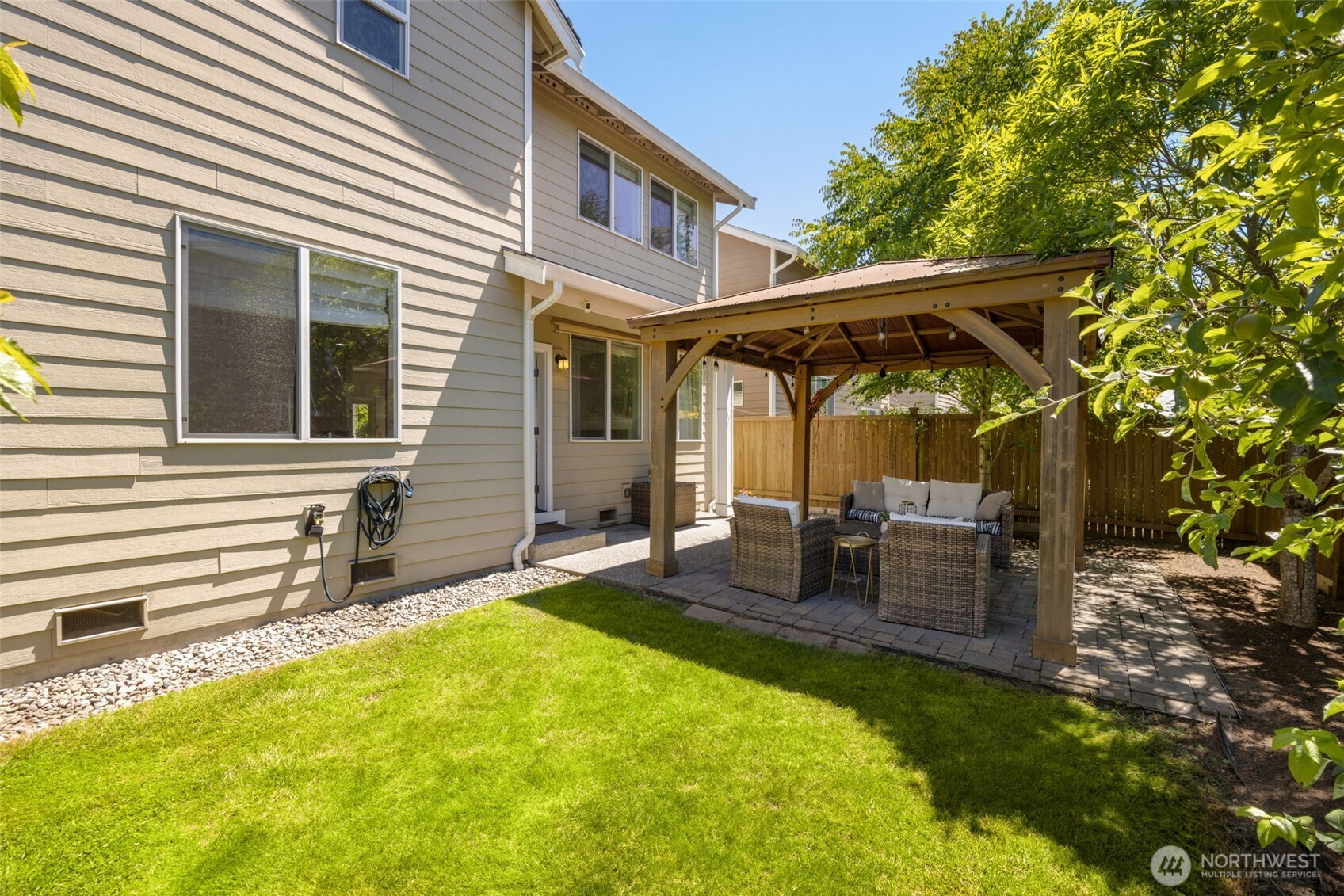 17806 39th Avenue Southeast Bothell, WA 98012 - Photo 28 of 37