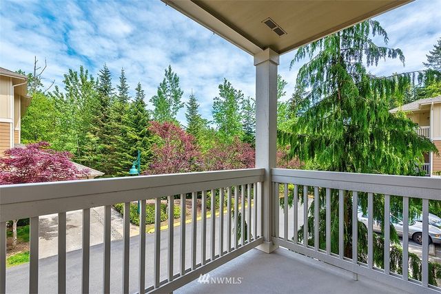 $326,000 | 23940 Northeast 115th Lane, Unit 202, Redmond, WA 98053