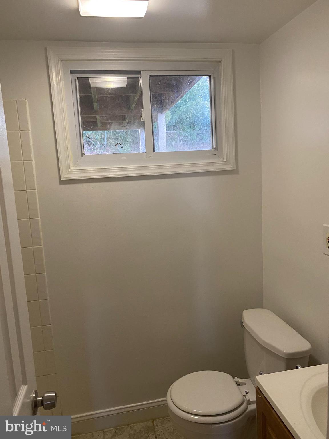 14320 Ferndale Road Woodbridge, VA 22193 - Photo 11 of 37 Gallery Image 11