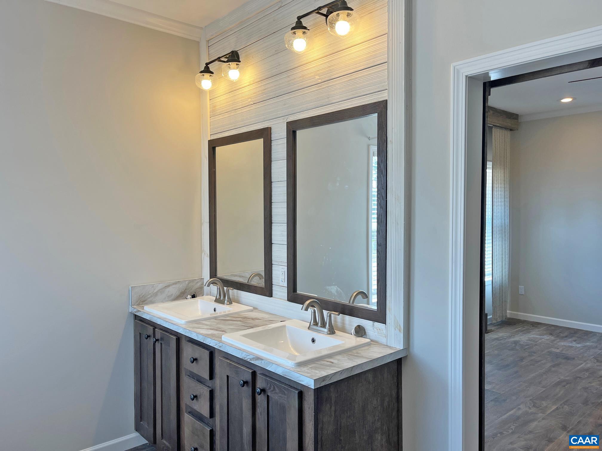 281 Cobbs Road Arvonia, VA 23004 - Photo 10 of 20 Gallery Image 10