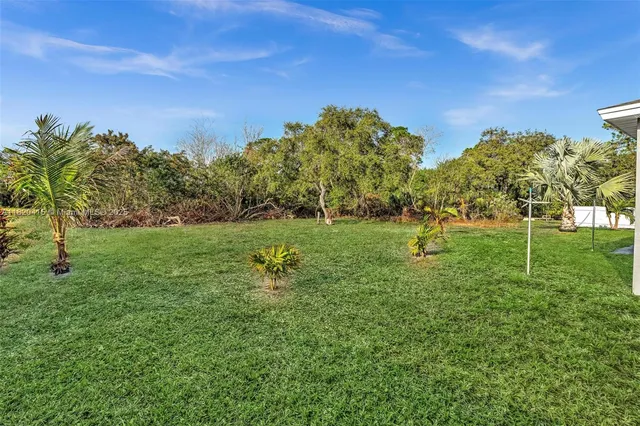 $385,000 | 6027 Acorn Circle, LaBelle, FL 33935