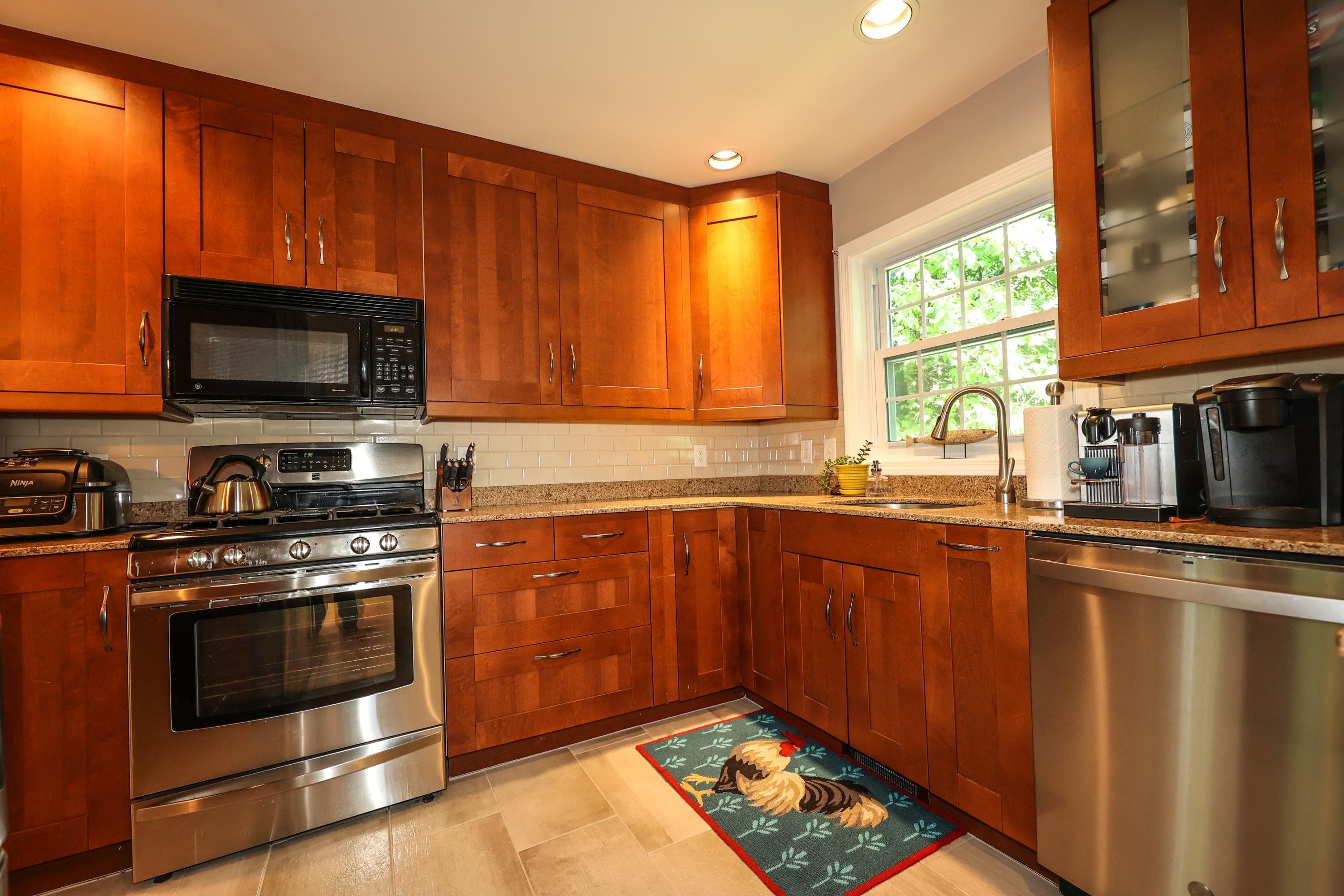 1465 Hooksett Road, Unit 75 Hooksett, NH 03106 - Photo 11 of 40