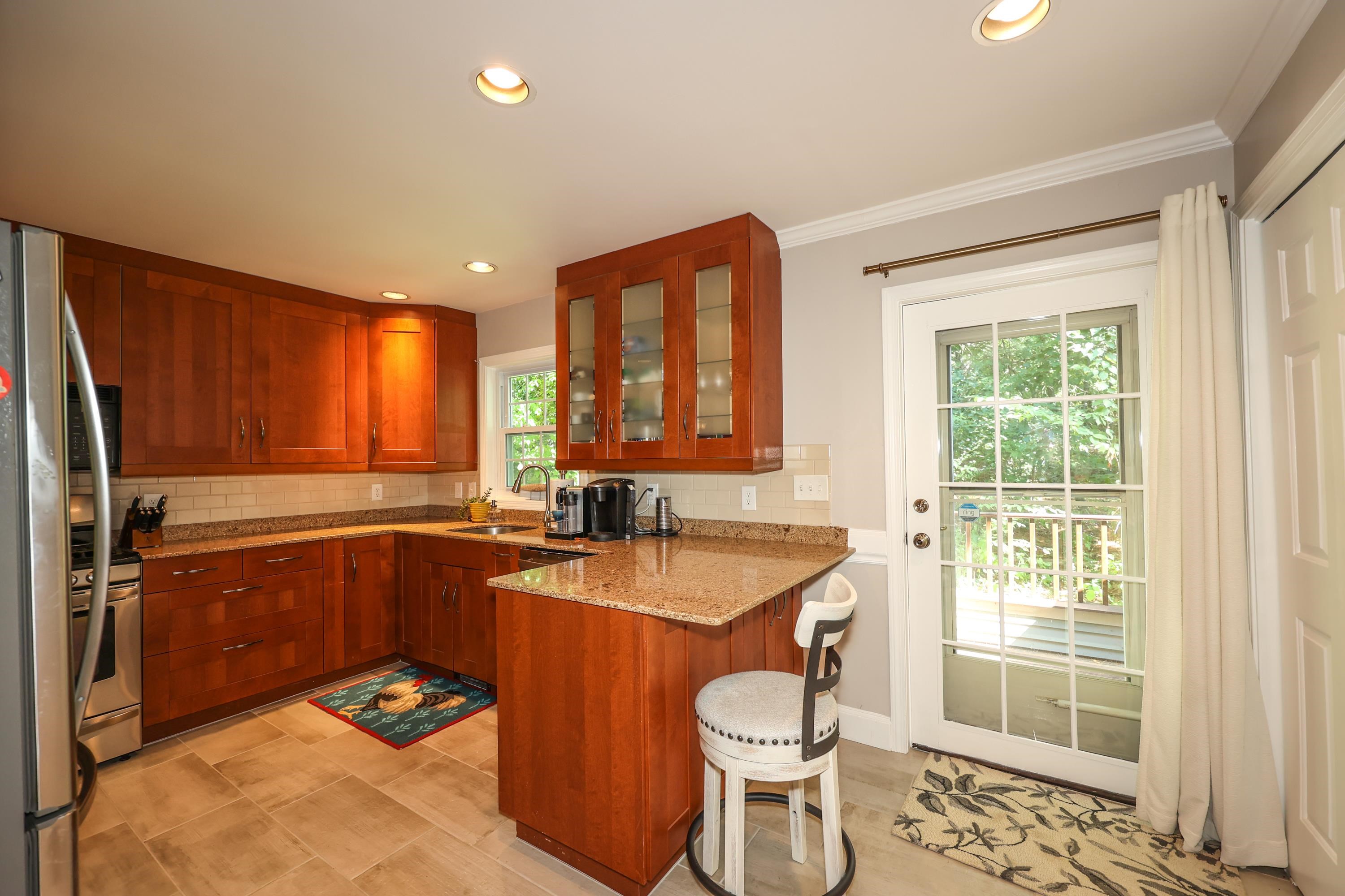 1465 Hooksett Road, Unit 75 Hooksett, NH 03106 - Photo 9 of 40