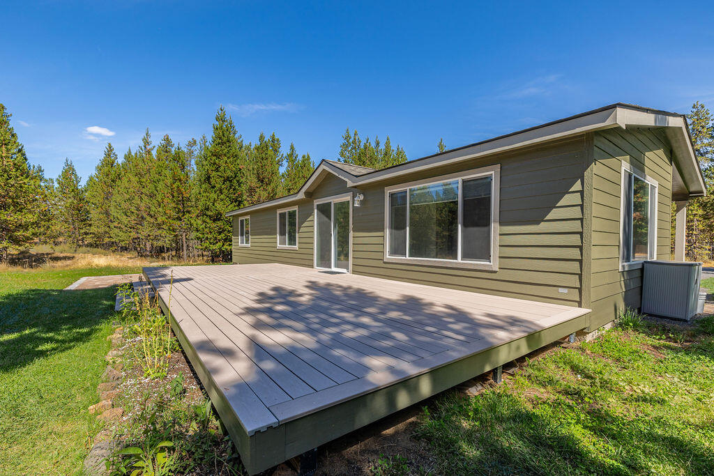 55053 Tamarack Road Bend, OR 97707 - Photo 33 of 41 33