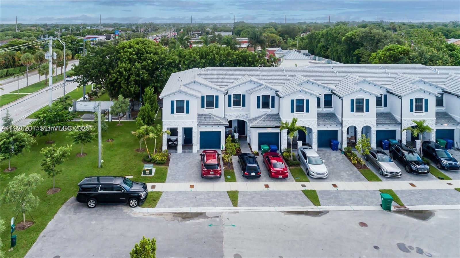 28754 Southwest 134th Court Homestead, FL 33033 - Photo 11 of 66