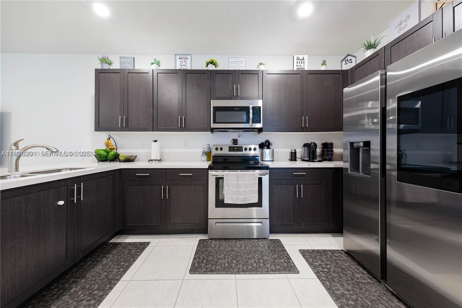 28754 Southwest 134th Court Homestead, FL 33033 - Photo 22 of 66