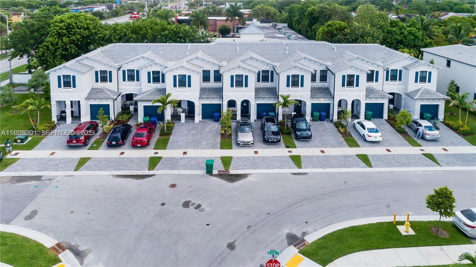 28754 Southwest 134th Court Homestead, FL 33033 - Photo 10 of 66