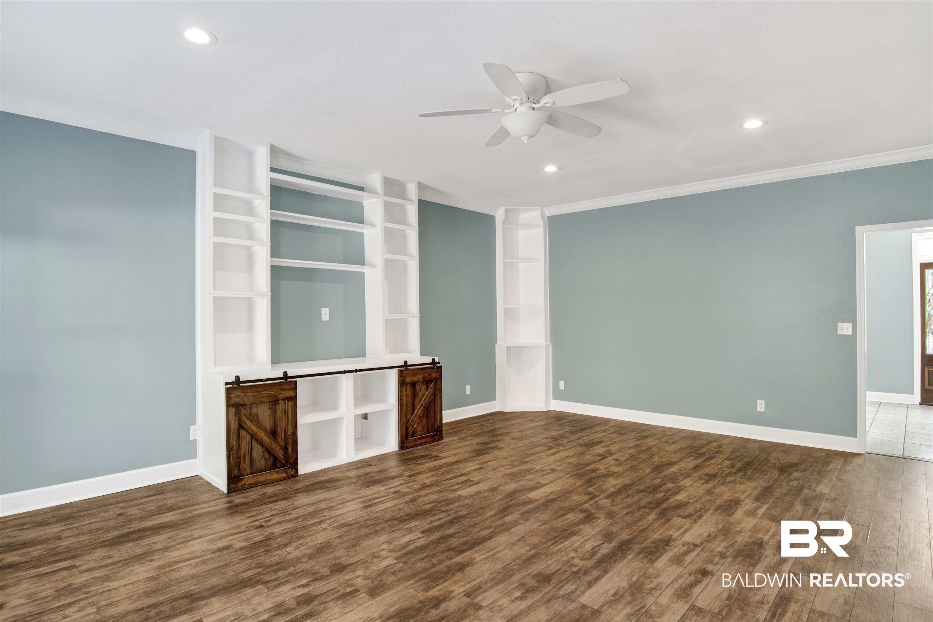 11835 Island Drive Foley, AL 36535 - Photo 31 of 53 Living Room