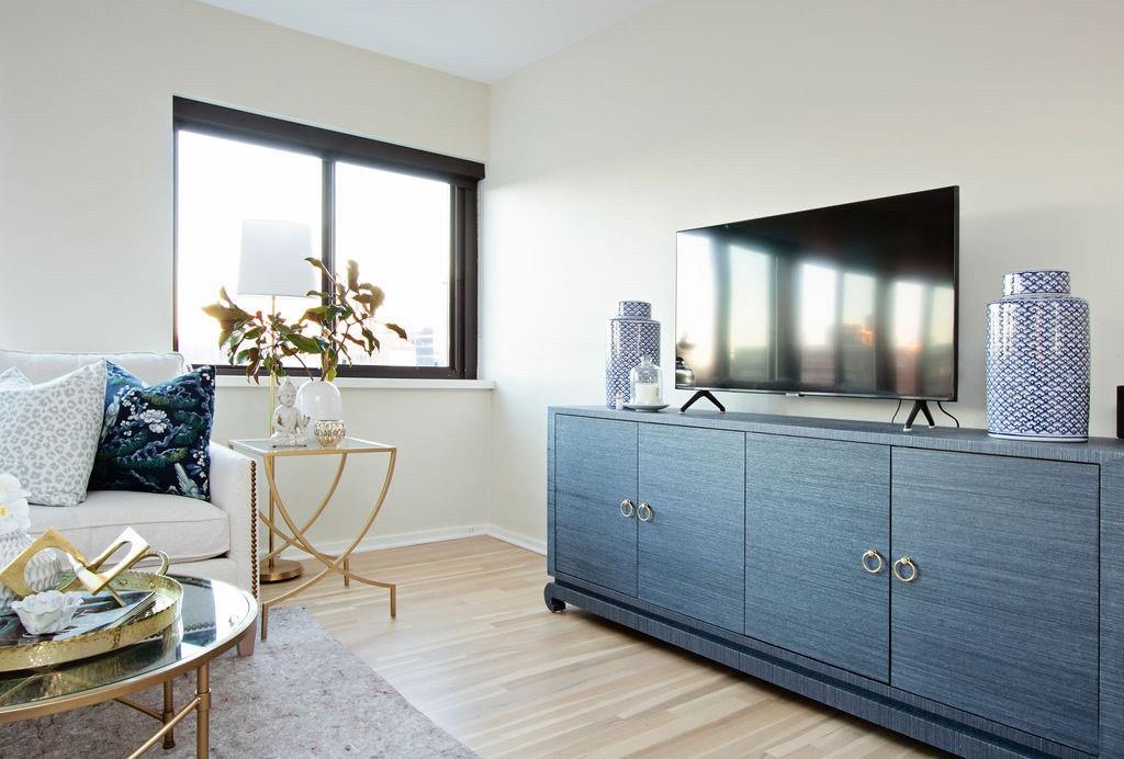 803 West 48th Street, Unit 1103 Kansas City, MO 64112 - Photo 2 of 8