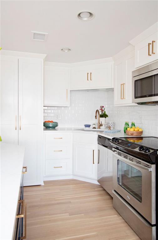 803 West 48th Street, Unit 1103 Kansas City, MO 64112 - Photo 4 of 8