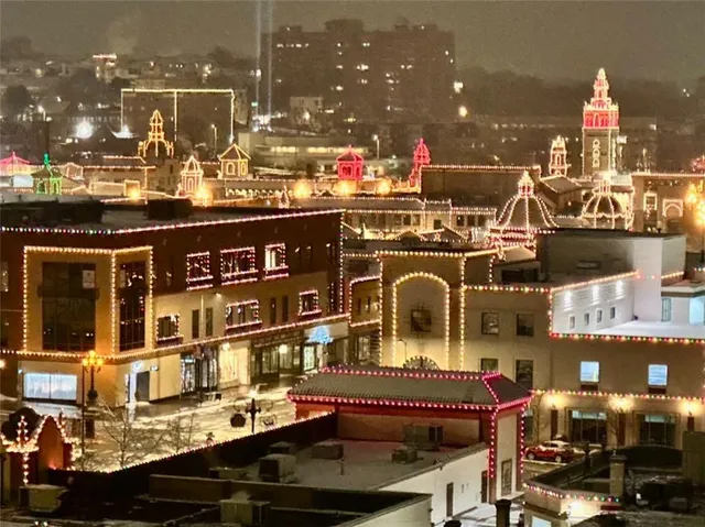 $349,500 | 803 West 48th Street, Unit 1103, Kansas City, MO 64112