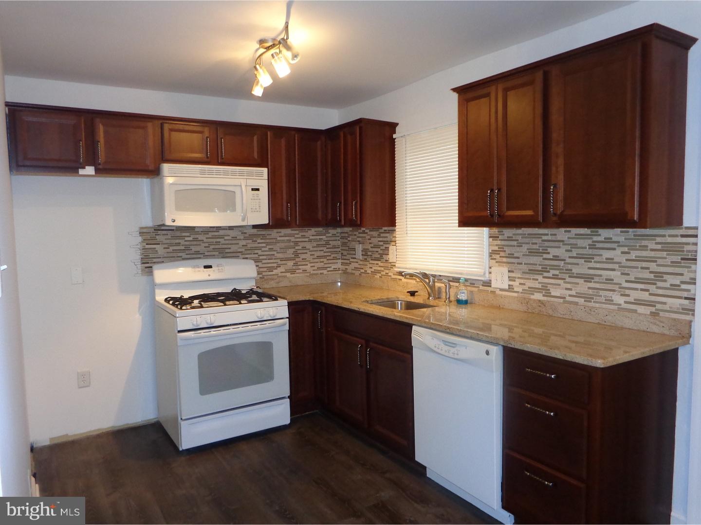 316 Villanova Road Glassboro, NJ 08028 - Photo 4 of 17 Kitchen