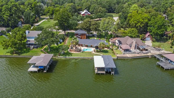 $1,750,000 | 155 Greenbriar Drive, Livingston, TX 77351