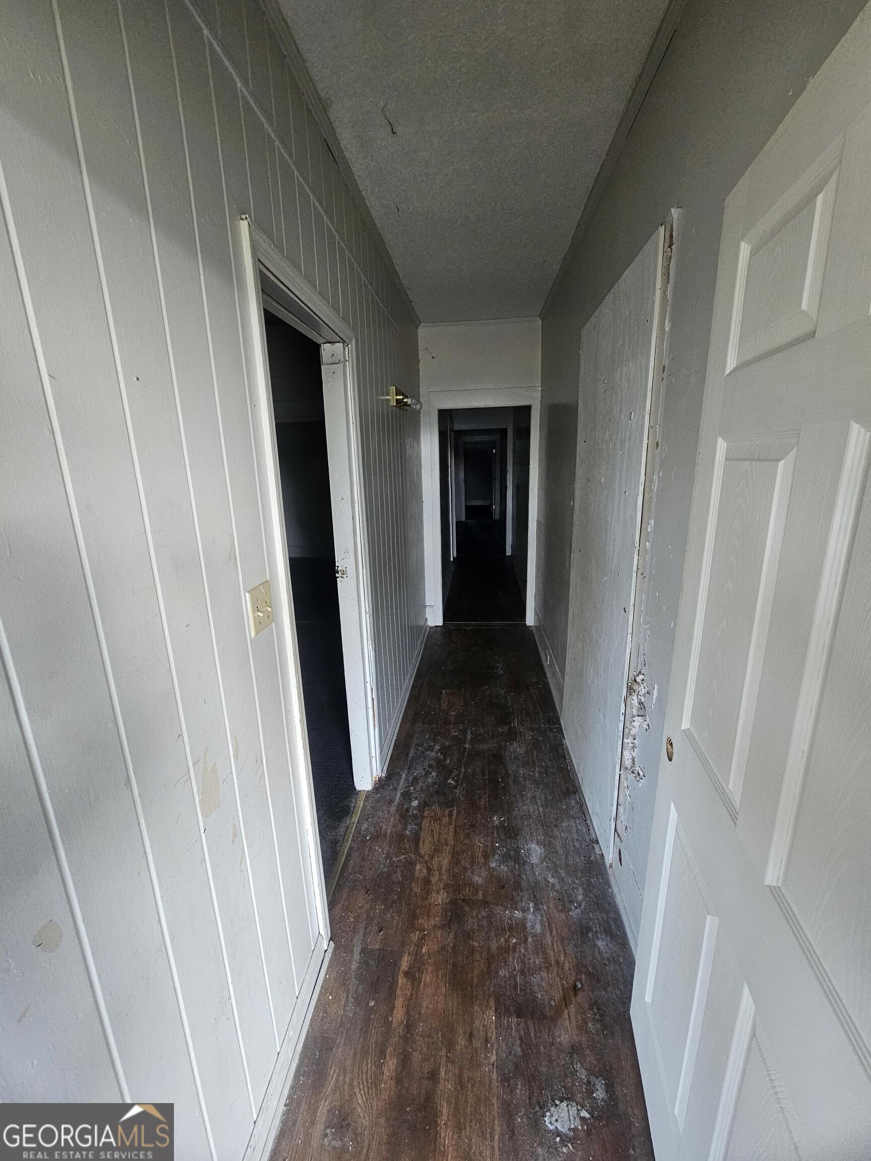 604 Hicks Street Waycross, GA 31501 - Photo 3 of 10 a view of a hallway