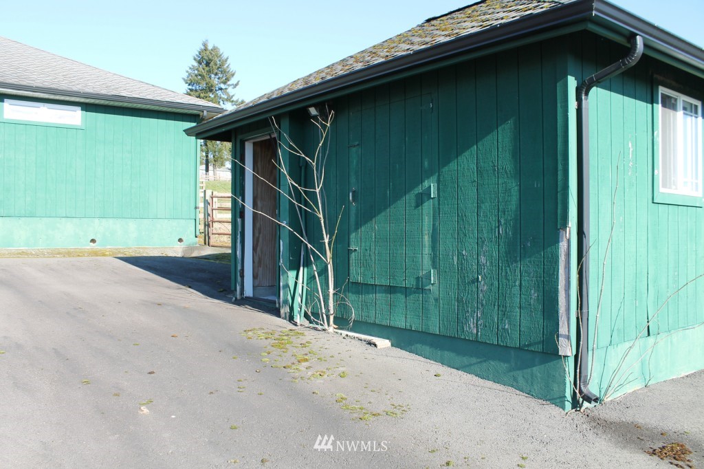 5454 Gorans Road Longview, WA 98632 - Photo 3 of 9 Gallery Image 3