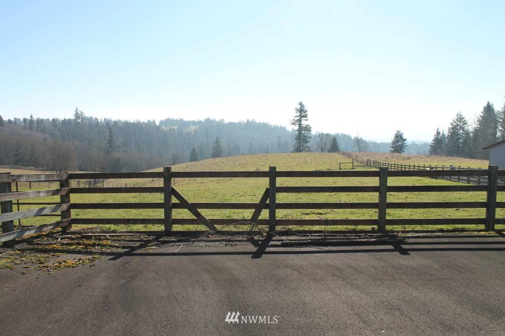 5454 Gorans Road Longview, WA 98632 - Photo 4 of 9 Gallery Image 4