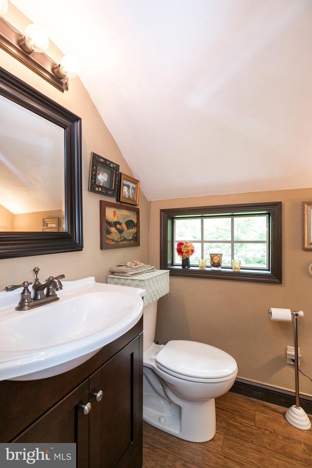 340 Norwood Road Downingtown, PA 19335 - Photo 24 of 36 Adorable Master Powder Room!