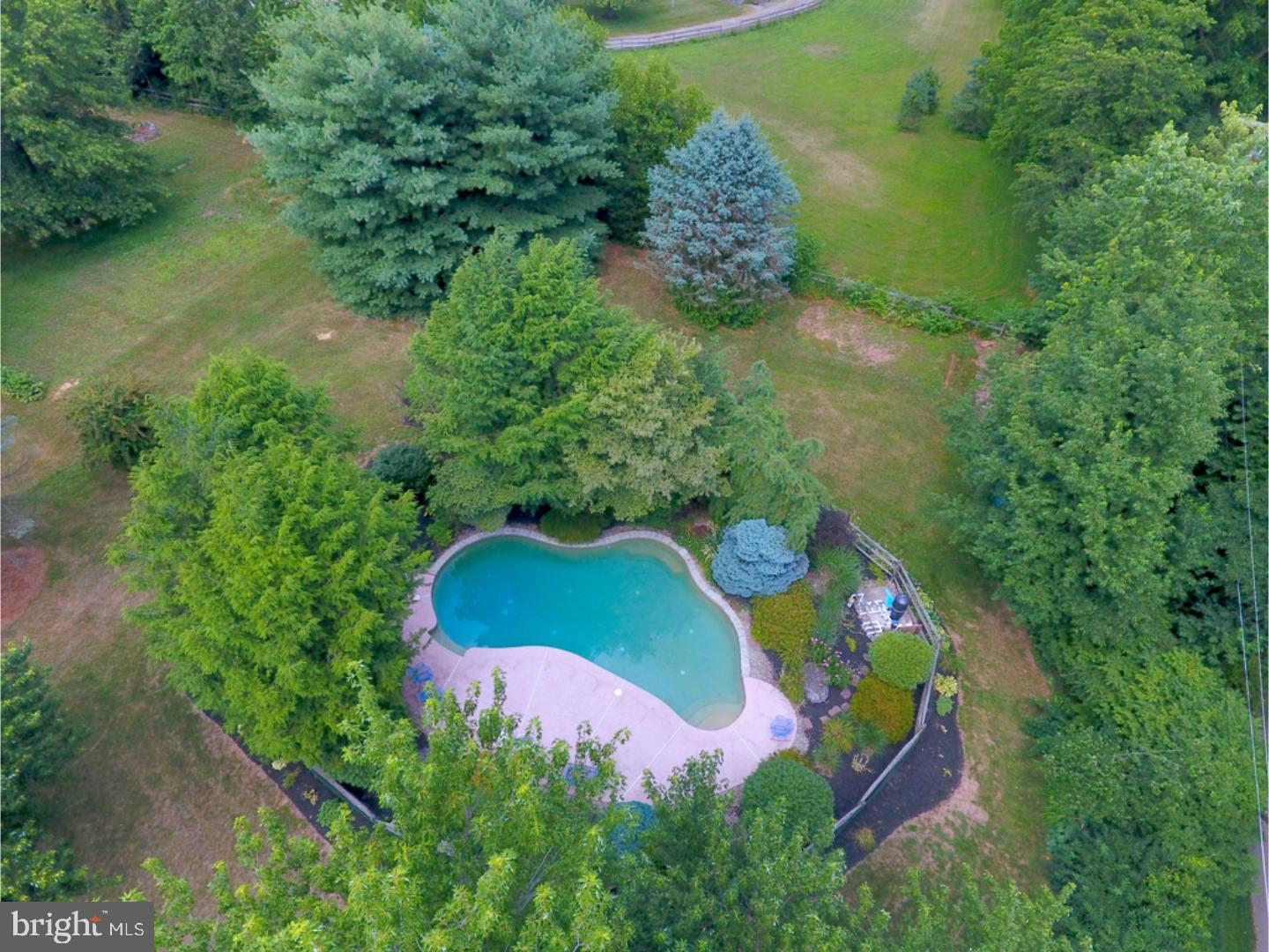 459 Krause Road Fleetwood, PA 19522 - Photo 5 of 24 Gallery Image 5