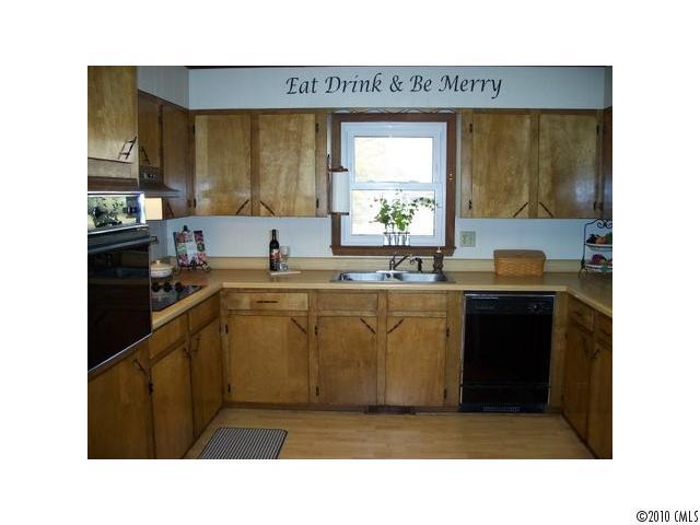 381 Short Road Ellenboro, NC 28040 - Photo 5 of 14 Gallery Image 5