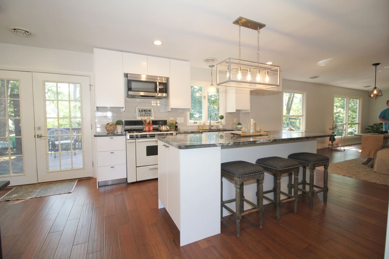 5300 Knollwood Road Raleigh, NC 27609 - Photo 12 of 25 Photo 12