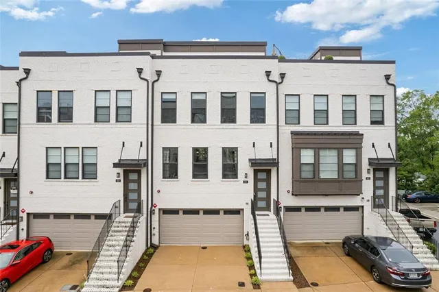 a view of a large white building