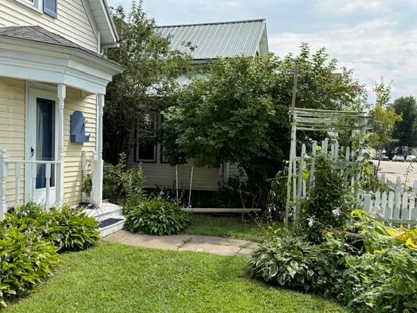 $184,500 | 110 South Bagley Avenue, Bagley, WI 53801