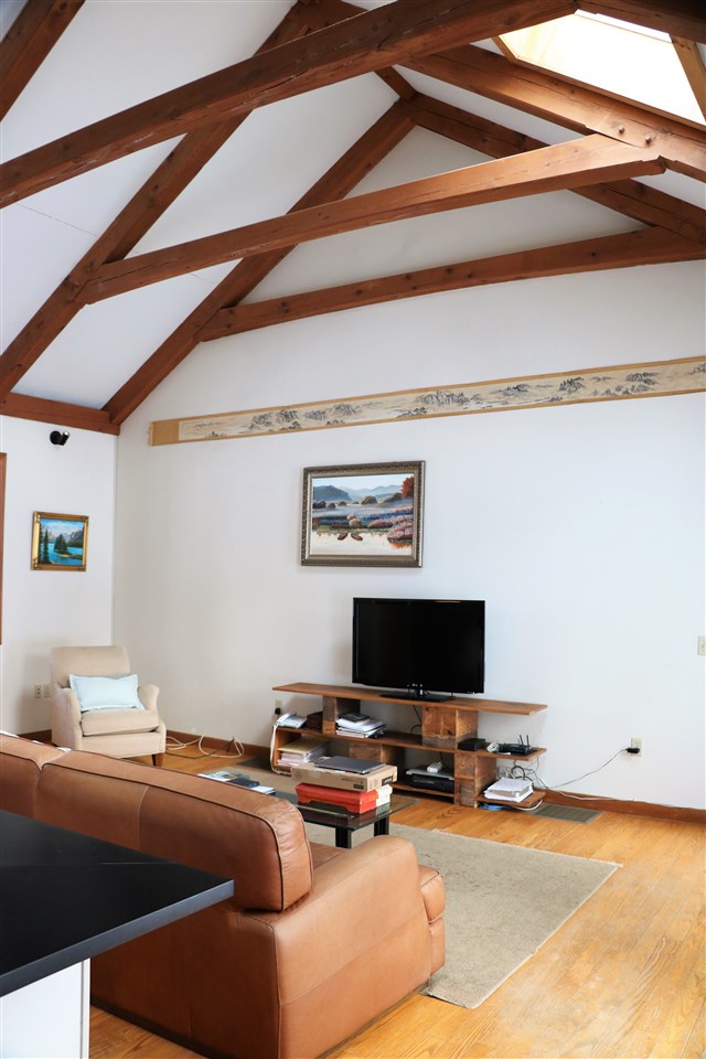 117 Barnum Road Monkton, VT 05443 - Photo 4 of 27 Gallery Image 4