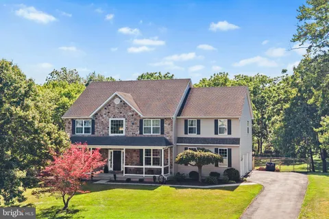 $889,000 | 806 Arbor Lane, Schwenksville, PA 19473