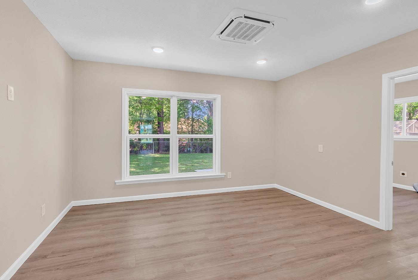 205 Stonebrook Drive Myrtle Beach, SC 29588 - Photo 14 of 38