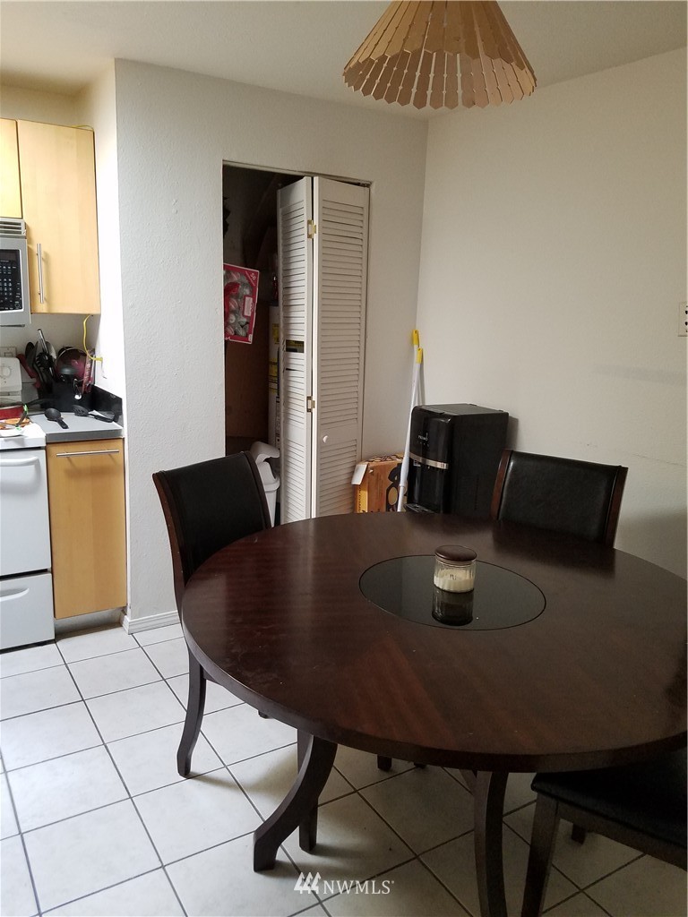4308 Northeast Sunset Boulevard, Unit B7 Renton, WA 98059 - Photo 5 of 13
