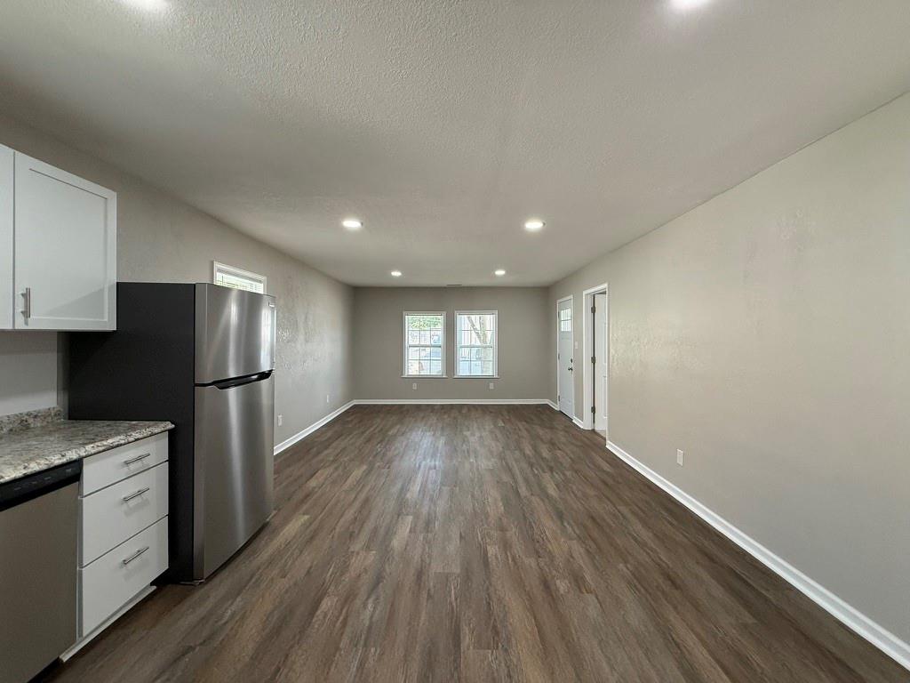 910 West Valley Street St. Joseph, MO 64504 - Photo 11 of 25