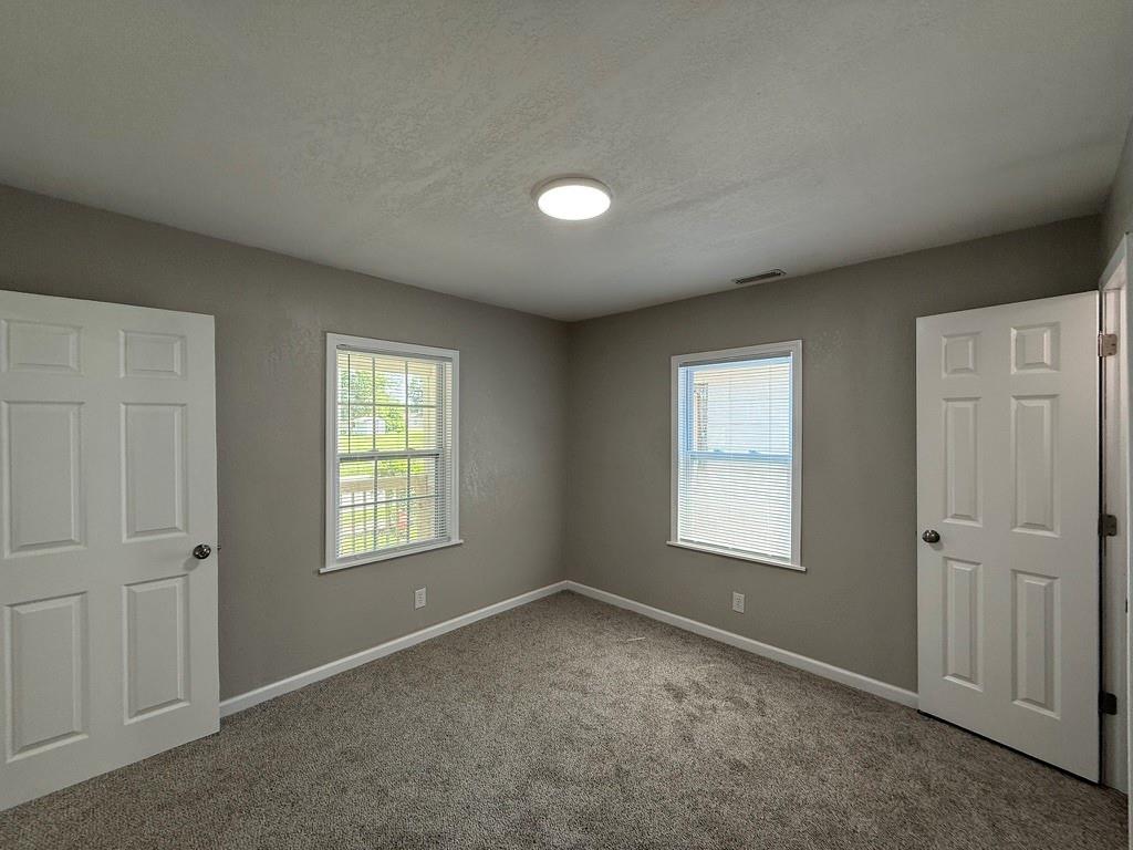 910 West Valley Street St. Joseph, MO 64504 - Photo 23 of 25