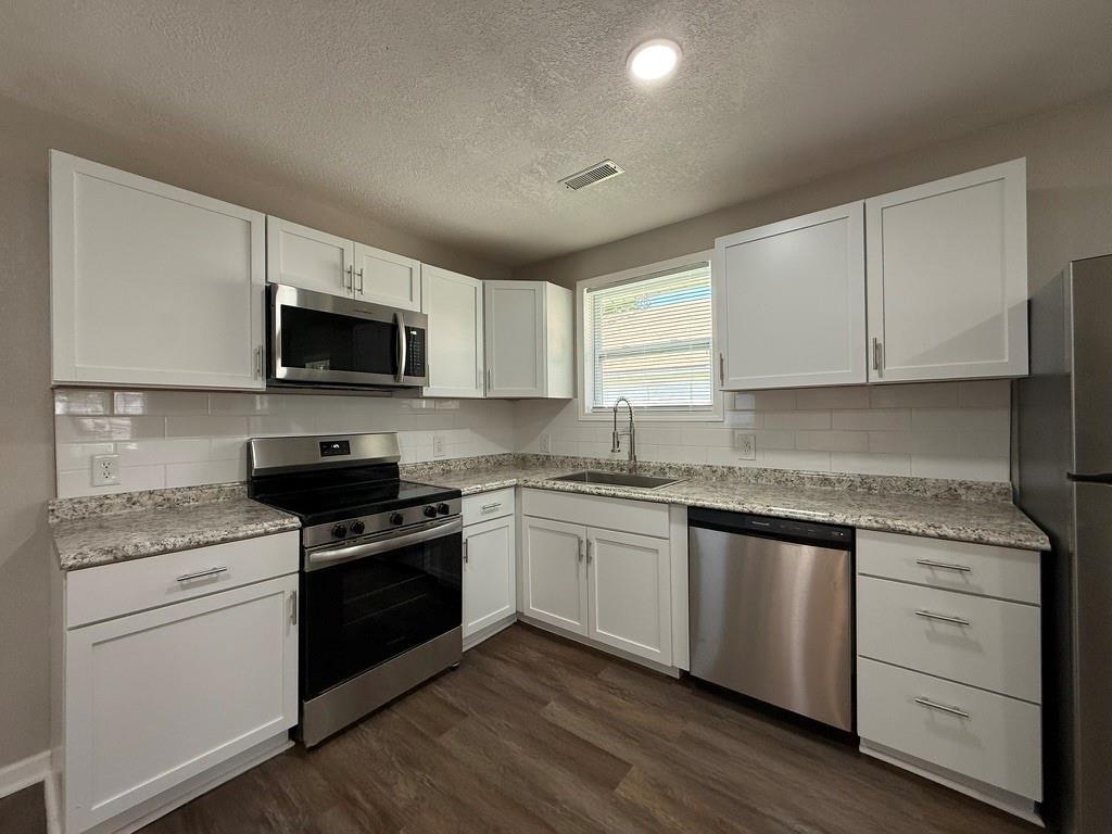 910 West Valley Street St. Joseph, MO 64504 - Photo 10 of 25