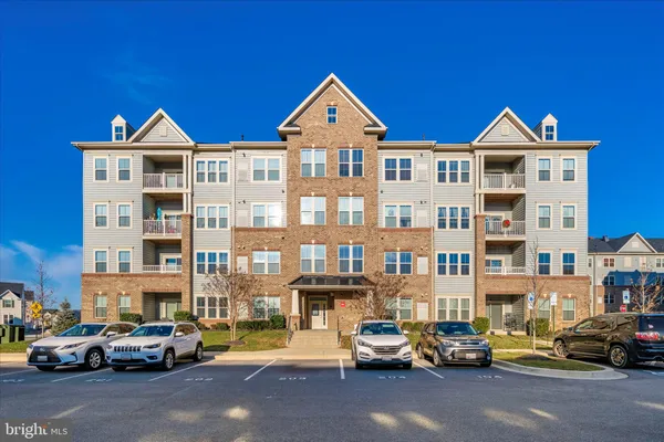 $315,000 | 6521 Walcott Lane, Unit 104, Frederick, MD 21703