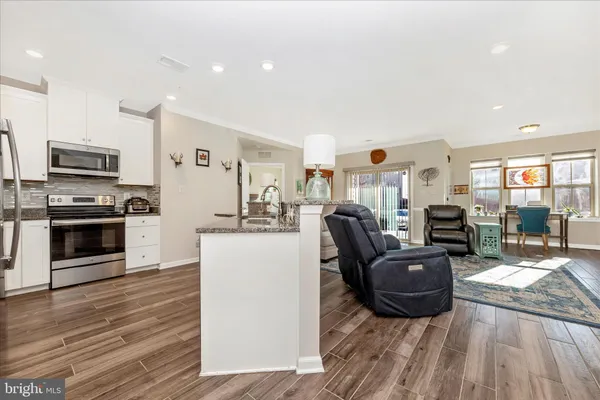 $315,000 | 6521 Walcott Lane, Unit 104, Frederick, MD 21703