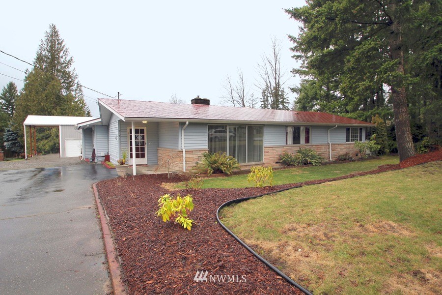 5121 Erlands Point Road Northwest Bremerton, WA 98312 - Photo 1 of 25 Gallery Image 1