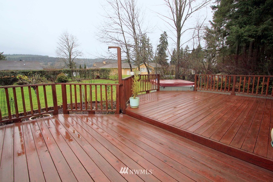 5121 Erlands Point Road Northwest Bremerton, WA 98312 - Photo 19 of 25 Gallery Image 19