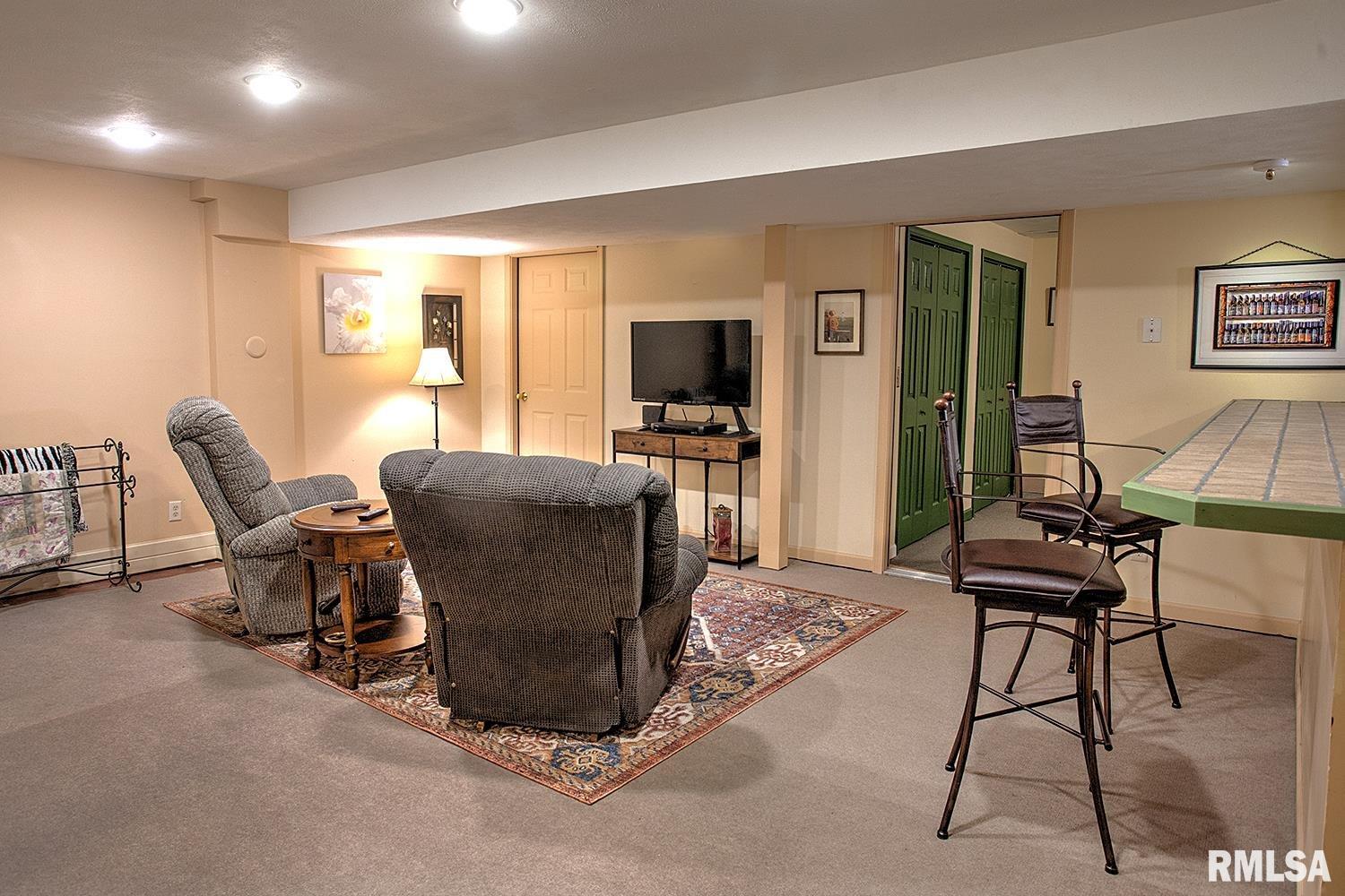 6765 Old Rte 36 Riverton, IL 62561 - Photo 11 of 48 Gallery Image 11