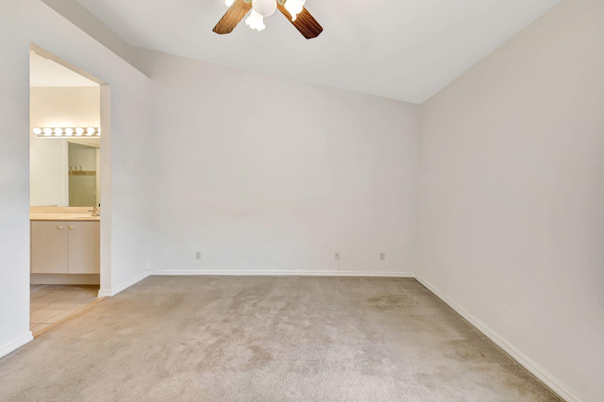 6115 Caladium Road Delray Beach, FL 33484 - Photo 20 of 69 23-web-or-mls-DSC_4435