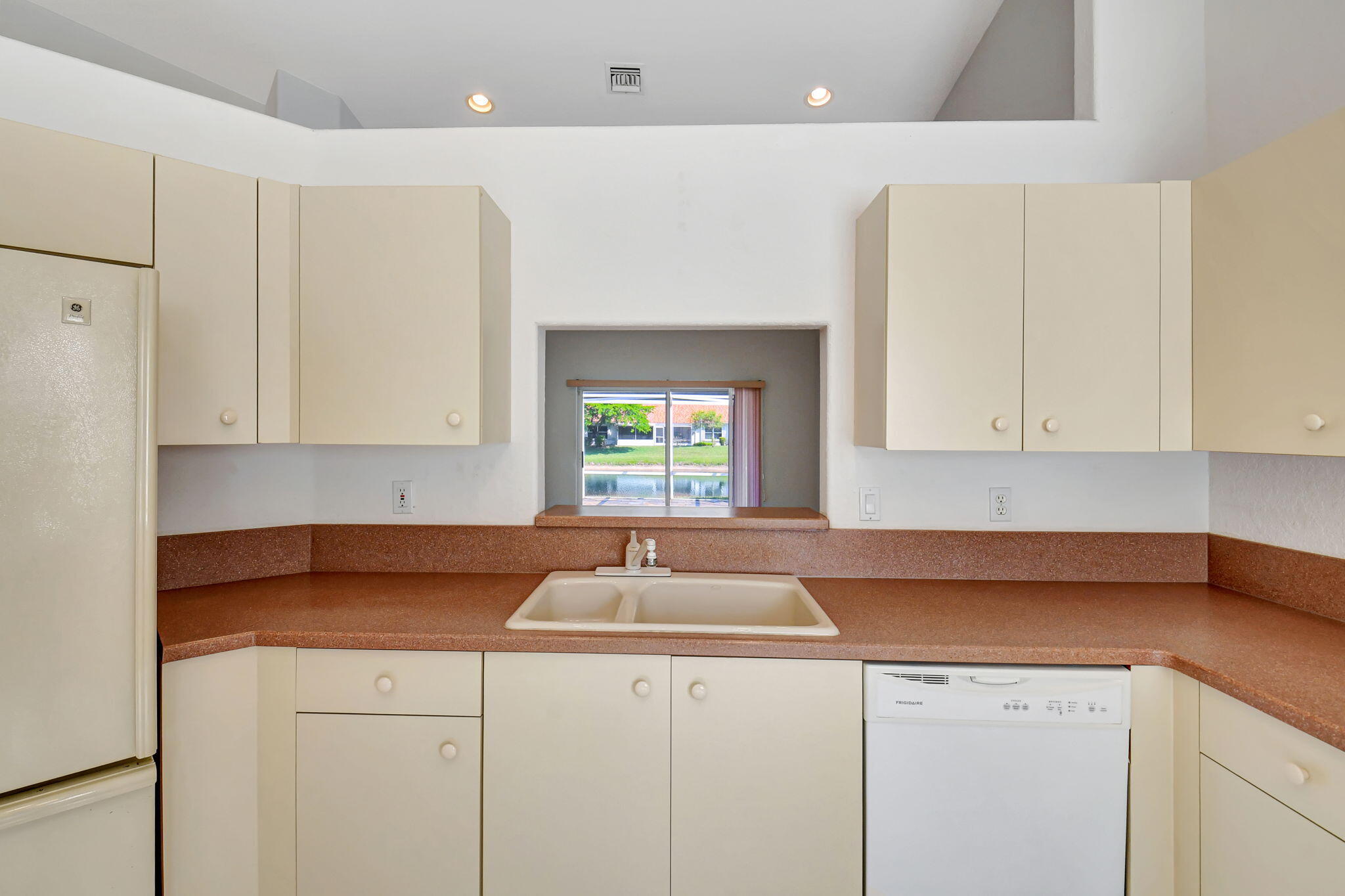 6115 Caladium Road Delray Beach, FL 33484 - Photo 6 of 69 19-web-or-mls-DSC_4415