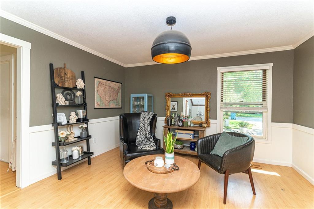 8443 Harrington Road Indianapolis, IN 46256 - Photo 8 of 31 Gallery Image 8