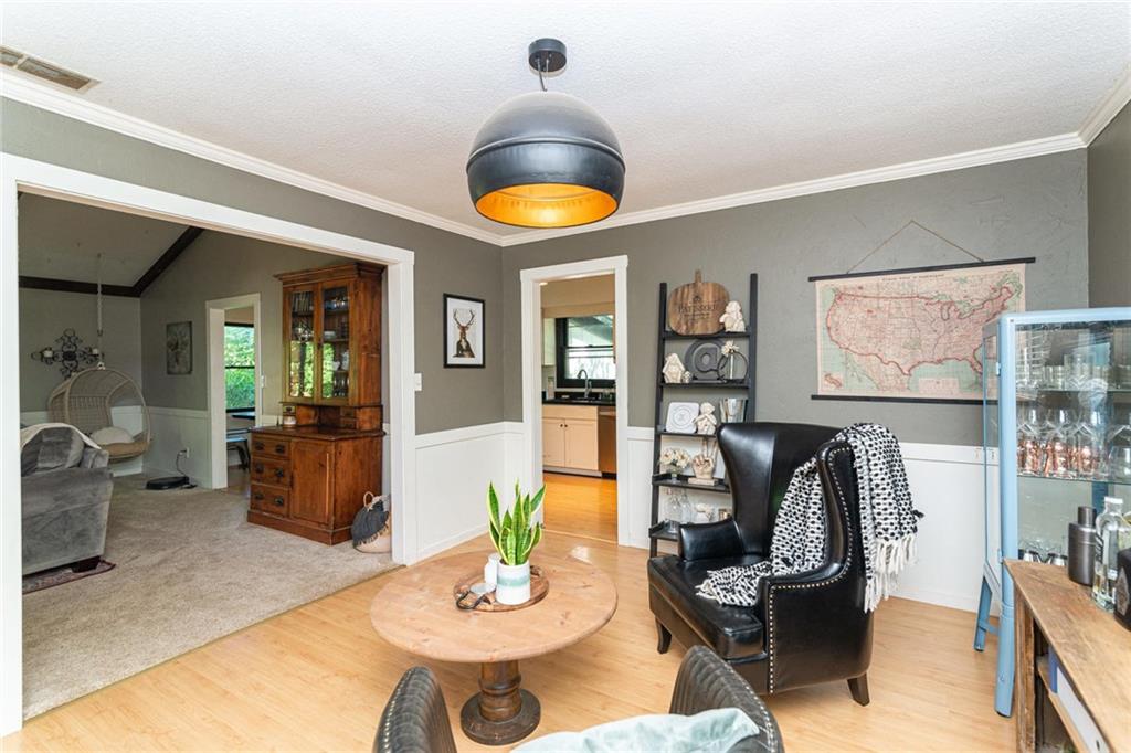 8443 Harrington Road Indianapolis, IN 46256 - Photo 10 of 31 Gallery Image 10