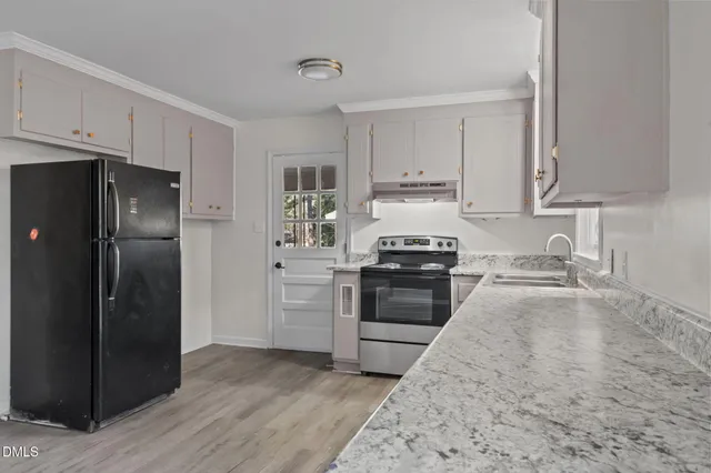 $1,795 | 329 South McPherson Church Road, Fayetteville, NC 28303