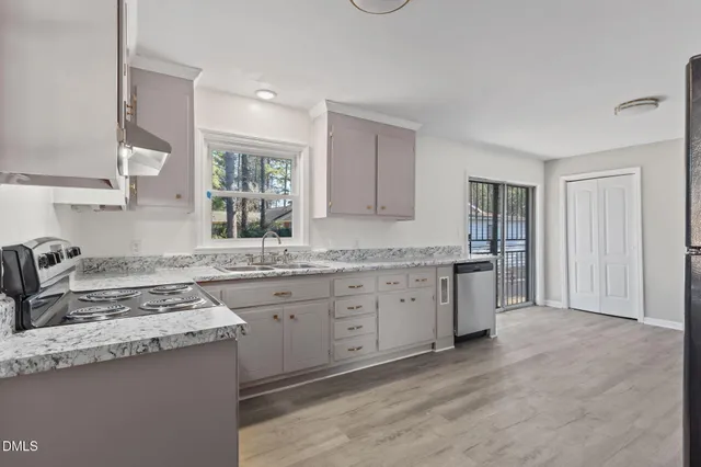 $1,795 | 329 South McPherson Church Road, Fayetteville, NC 28303