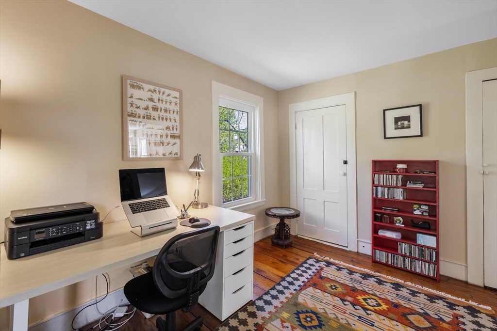 17 Lancaster Road Shirley, MA 01464 - Photo 18 of 39