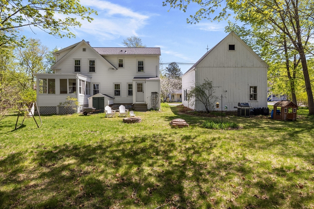 17 Lancaster Road Shirley, MA 01464 - Photo 4 of 39