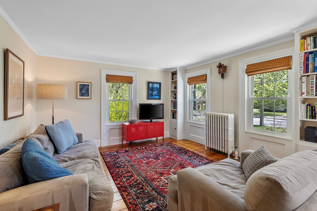 17 Lancaster Road Shirley, MA 01464 - Photo 6 of 39