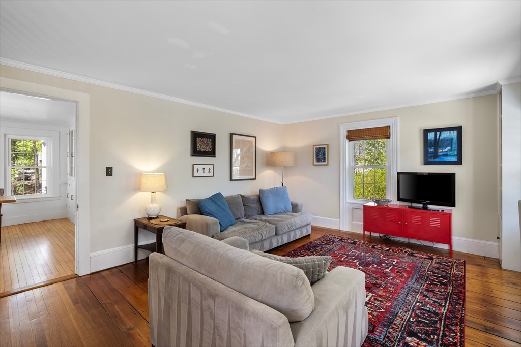 17 Lancaster Road Shirley, MA 01464 - Photo 7 of 39