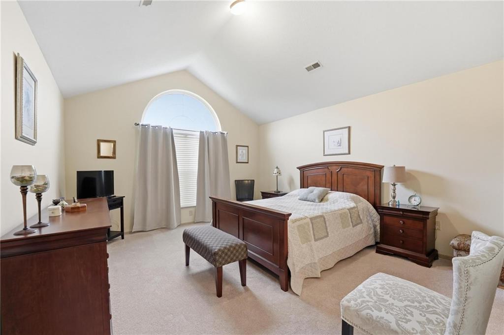 11268 South Pflumm Road Olathe, KS 66215 - Photo 27 of 38