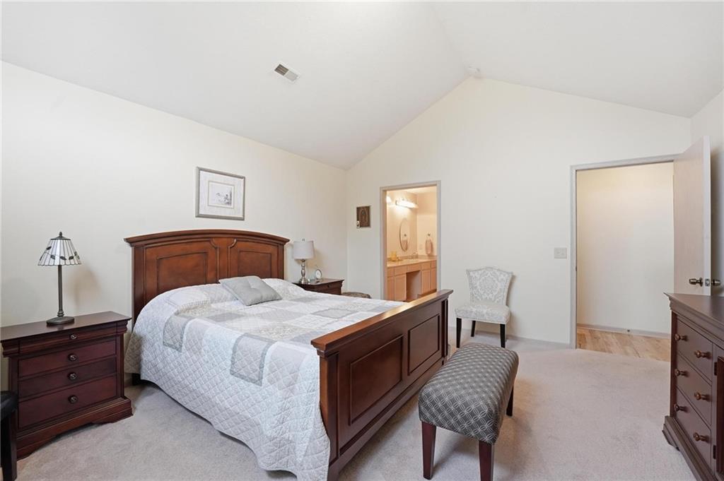 11268 South Pflumm Road Olathe, KS 66215 - Photo 28 of 38